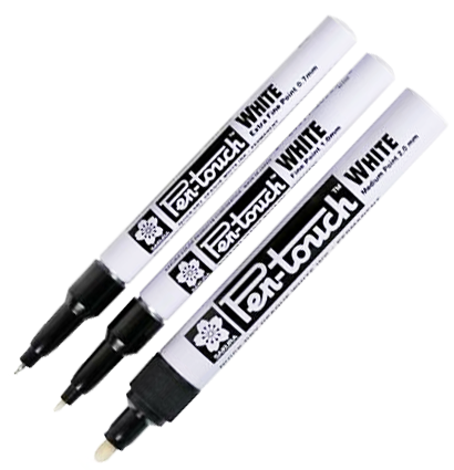 Маркер / линер белый для скетчей Sakura Pen-Touch с архивными чернилами (для всех поверхностей)