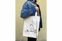 Сумка-шоппер «Муми-тролли. Муми-тролли на полянке» светлая