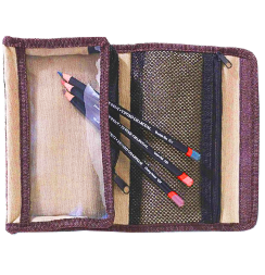 Пенал для карандашей и графических материалов Derwent Artpack на молнии