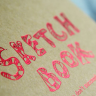 Купить скетчбук для рисования в интернет-магазине Kraft Sketch Book с белой плотной бумагой и крафтовой обложкой.