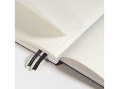 Записная книжка Leuchtturm «Master Slim» A4+ нелинованная черная 123 стр.